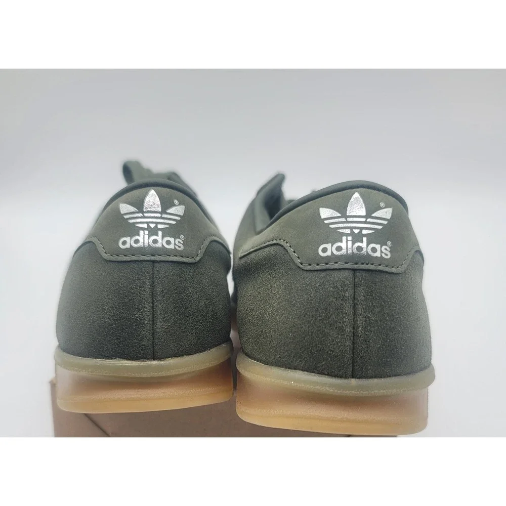 Adidas Hamburg Green Suede Sneakers‎ Gum Sole Men's Size 9